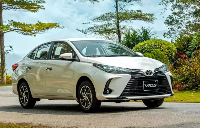 Giá phụ tùng ô tô Toyota Vios