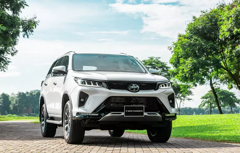 Giá phụ tùng ô tô Toyota Fortuner