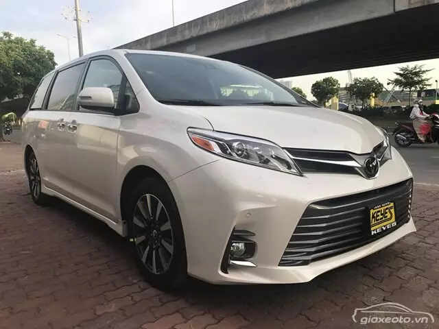 xe-Toyota-Sienna