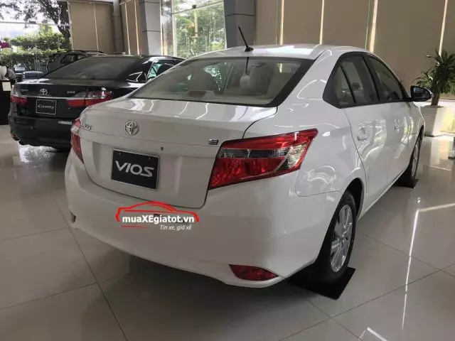 Toyota Vios 2017 nhìn từ đầu xe