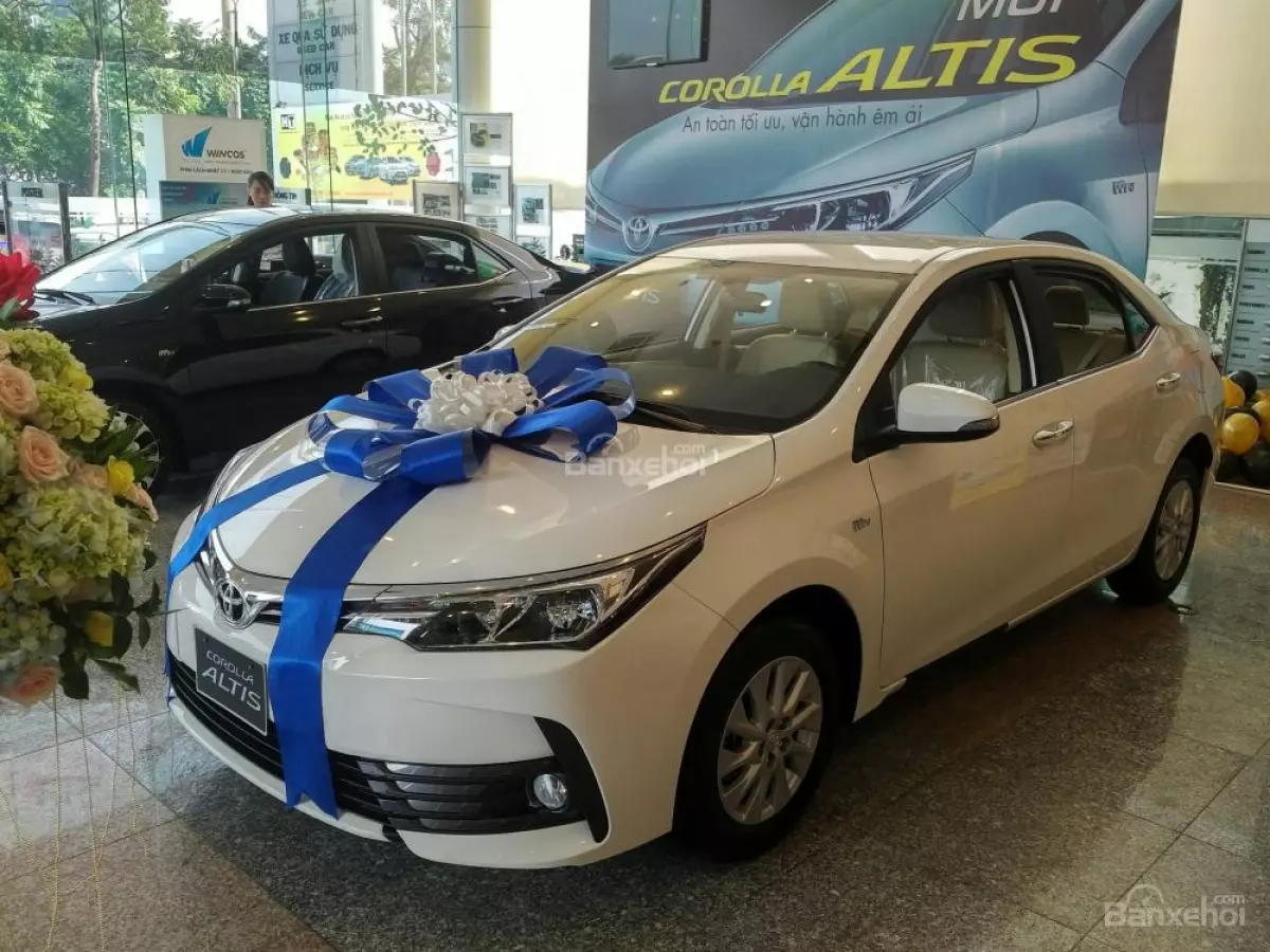 Giá lăn bánh xe Toyota Corolla Altis 2019 mới nhất, xe "già cỗi" có giá cao nhất phân khúc