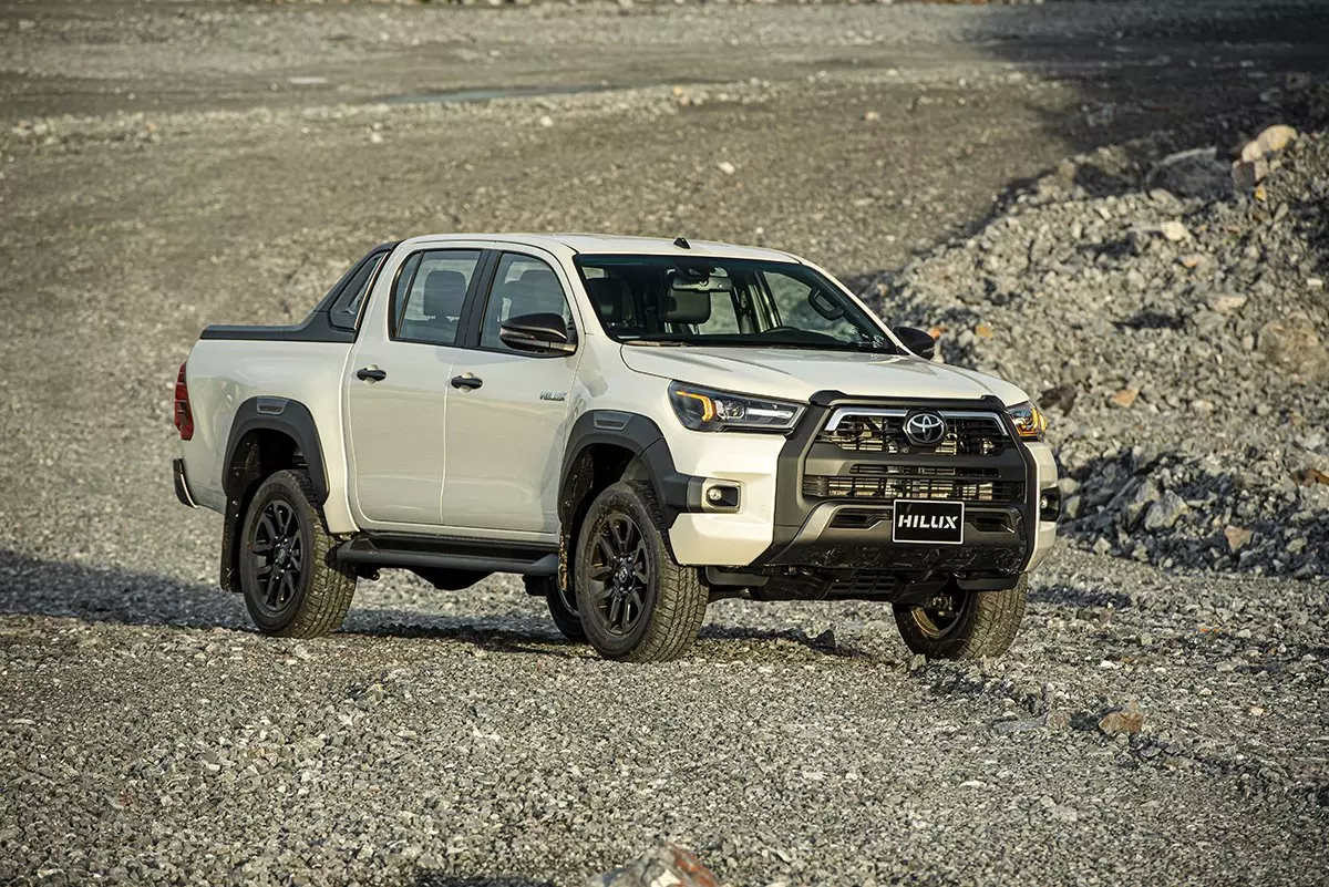 giá xe bán tải toyota hilux cũ