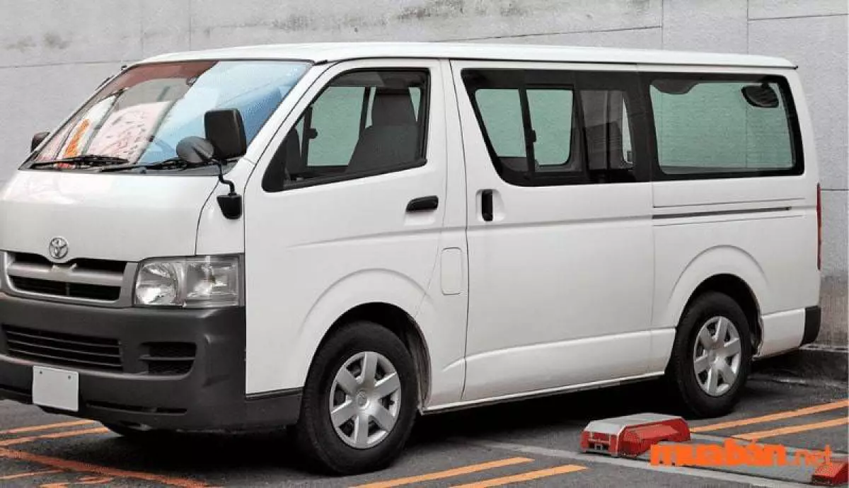 Toyota Hiace cũ