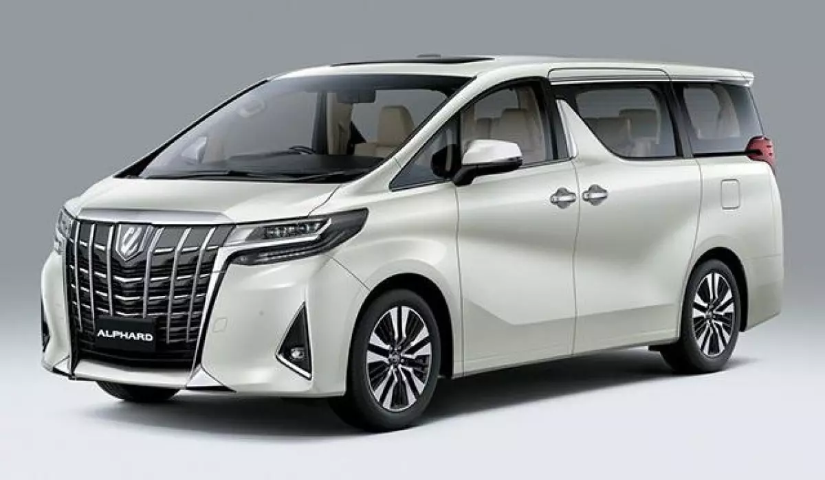 Ngoại thất Toyota Alphard 2018