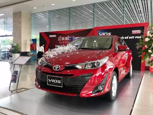 So sánh Toyota Vios đời mới và thế hệ cũ