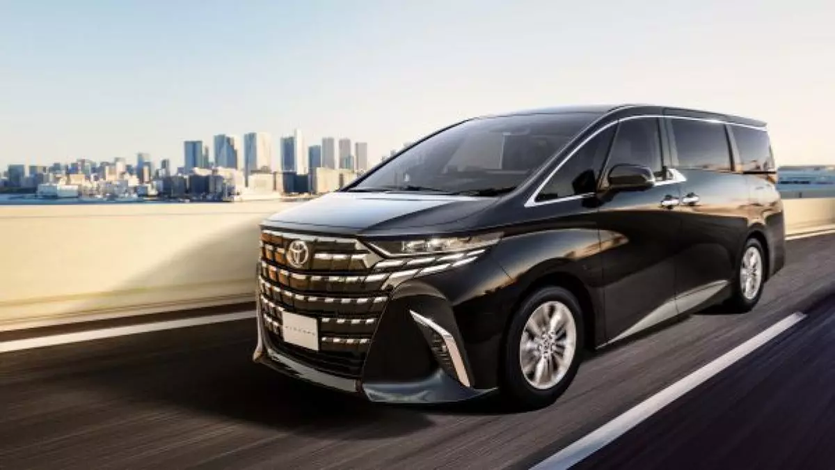 Hình ảnh Toyota Vellfire 2024