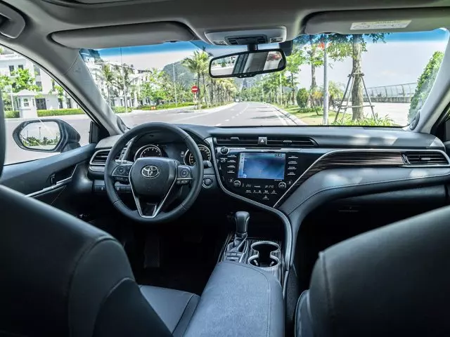 Những điểm nhấn nổi bật của Toyota Camry 2019