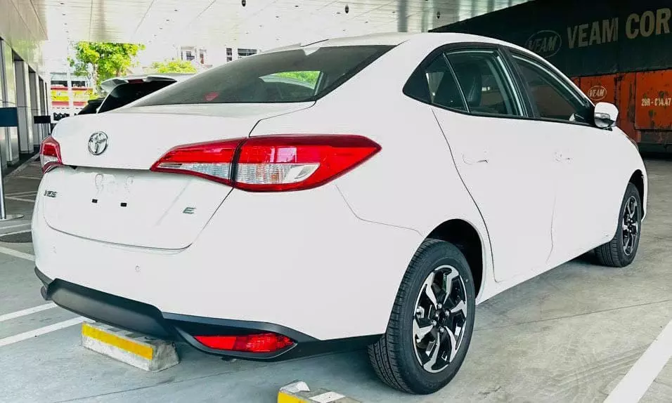 Đánh giá chi tiết nội và ngoại thất Toyota Vios 2023