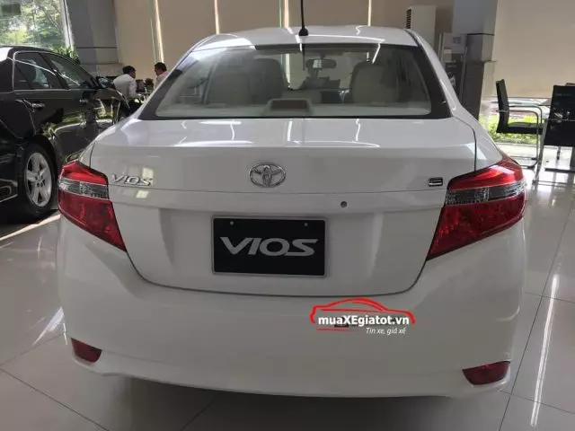 Toyota Vios 2017 nhìn từ đầu xe