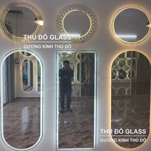 Gương soi toàn thân có đèn led treo tường Thủ Đô Glass