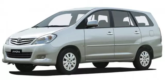 Xe Toyota Innova