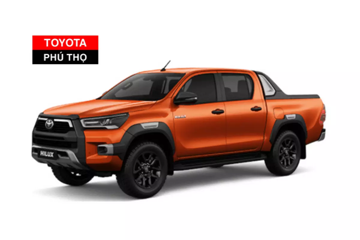 Xe Toyota Hilux cam ánh kim tương sinh với người mệnh Thổ