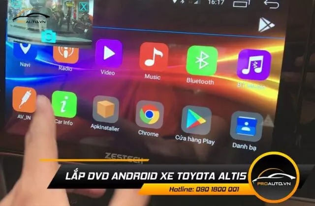 Màn hình Android xe Altis tạo sang trọng cho khoang lái