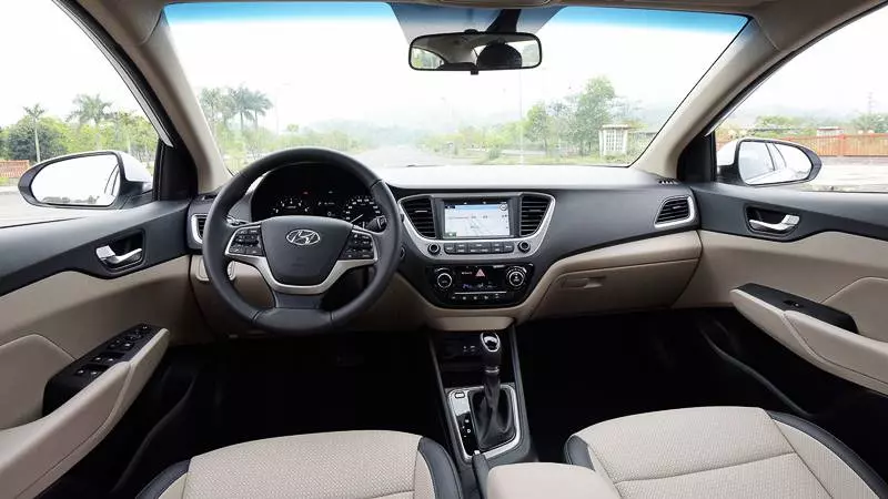 So sánh trang bị Hyundai Accent 2018 bản 1.4AT thường và đặc biệt - Ảnh 4