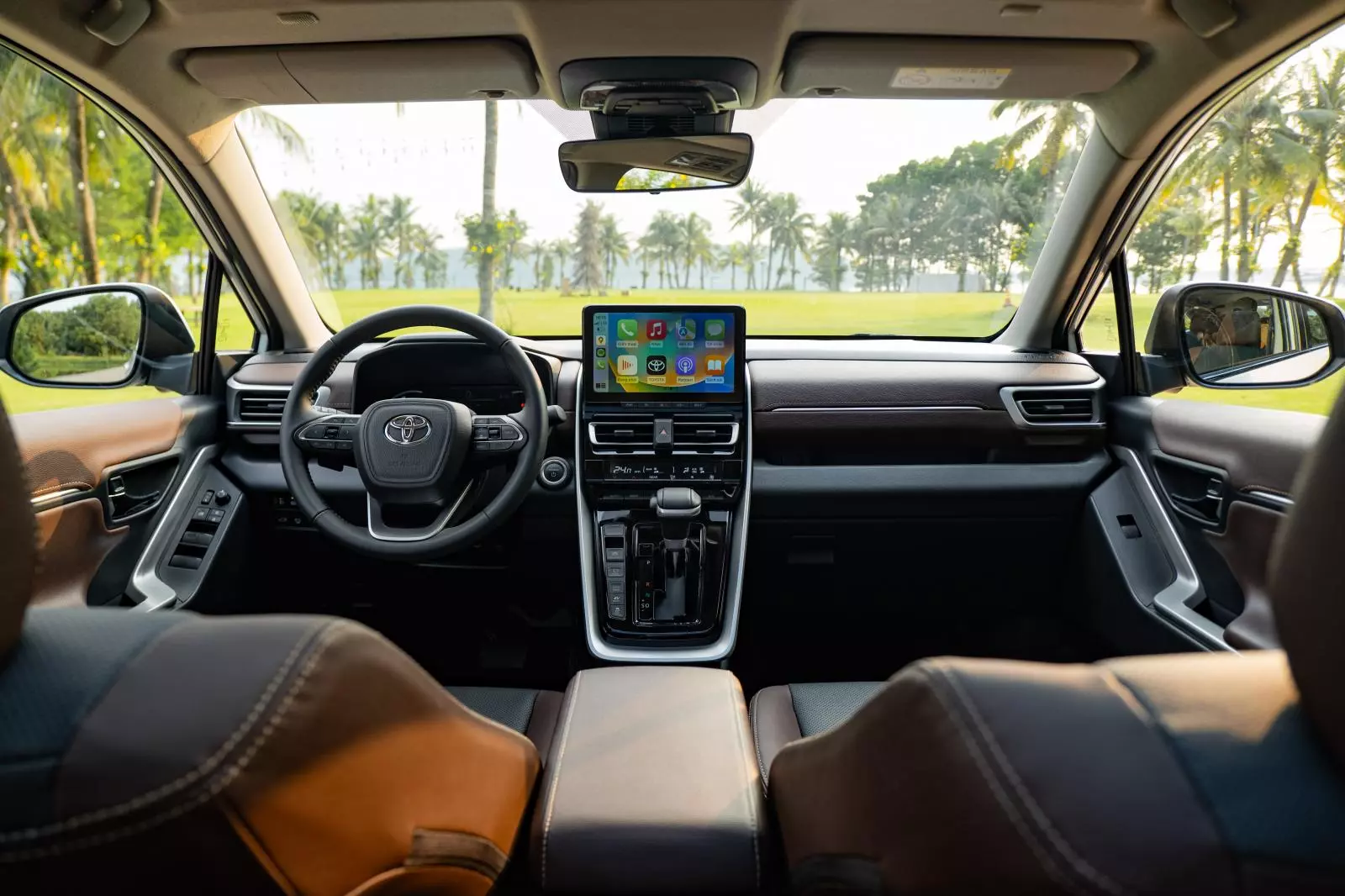 Nội thất xe Toyota Innova Cross