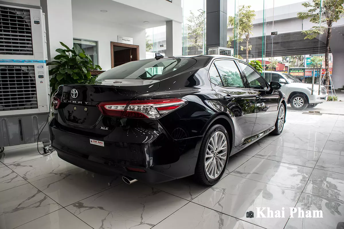 Toyota Camry XLE nhập Mỹ