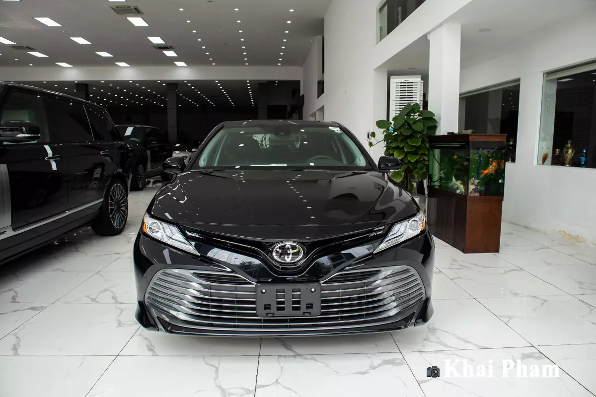 Toyota Camry XLE nhập Mỹ