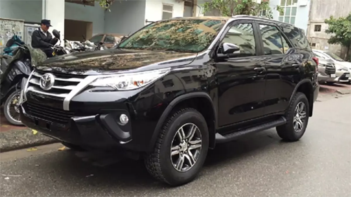 Xe Fortuner máy dầu sử dụng nhiên liệu dầu (diesel) để hoạt động