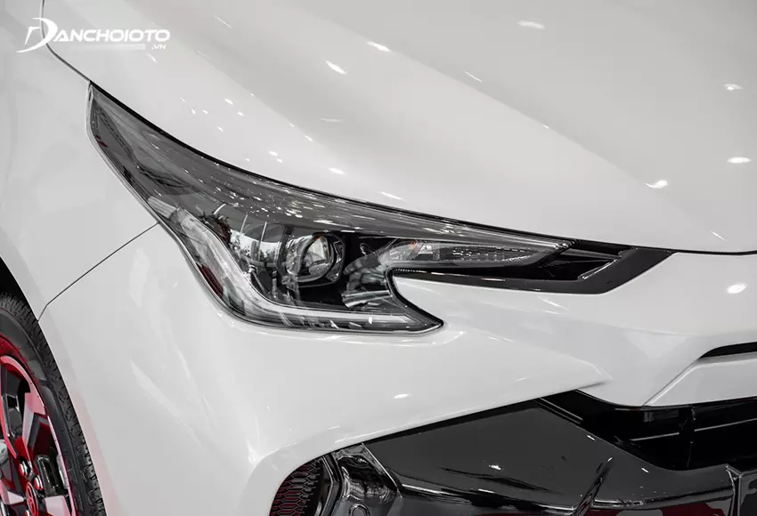 Toyota Vios 2024 trang bị đèn pha/cos LED khá bắt mắt