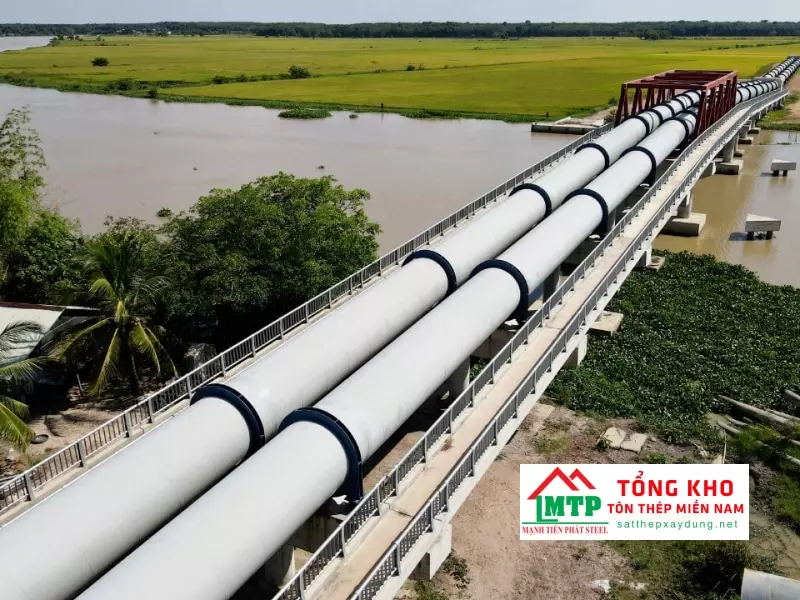 Ống thép đúc Trung Quốc được dùng làm hệ thống đường ống dẫn nước ở hồ Dầu Tiếng