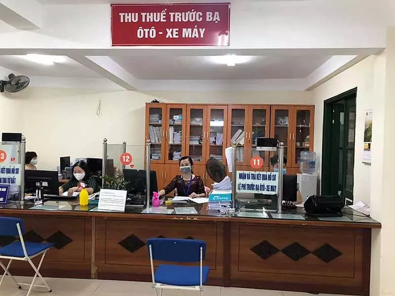 Thủ tục nộp thuế trước bạ cho xe ô tô cũ