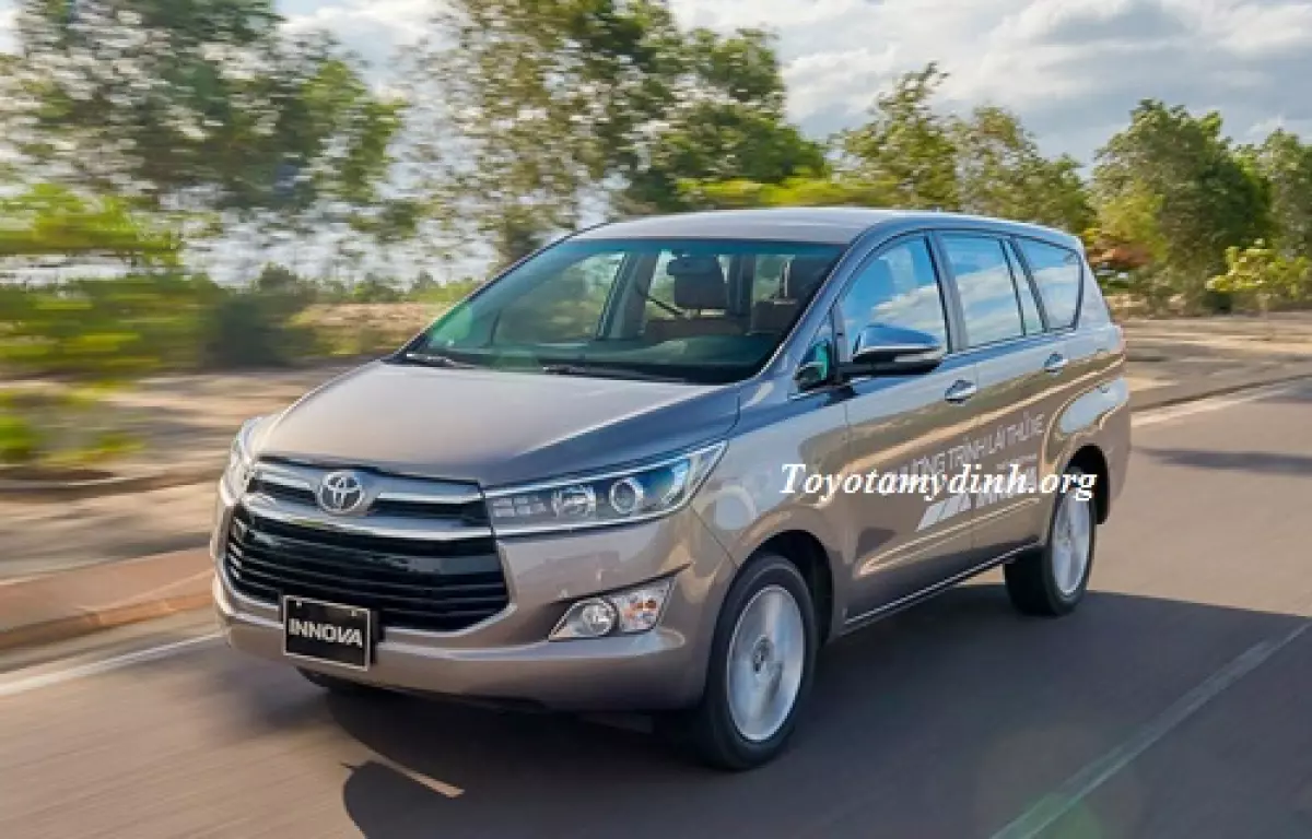 Toyota-Innova-V-2016-Toyotamydinh.org