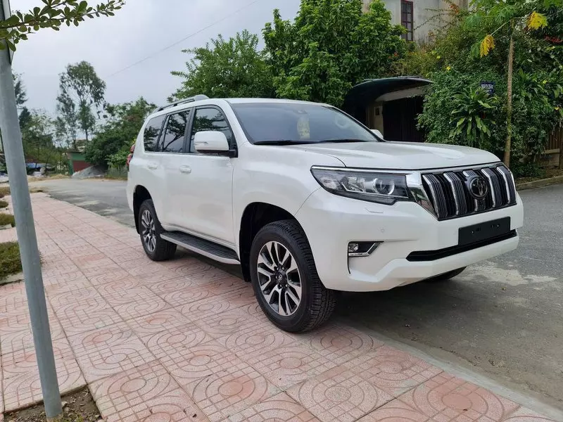 Ngoại thất Toyota Prado 2023