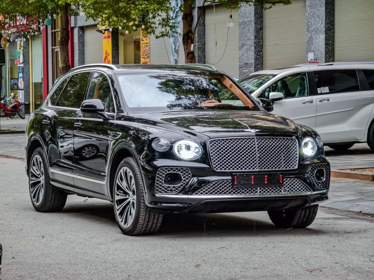 Giá xe Bentley Bentayga mới nhất