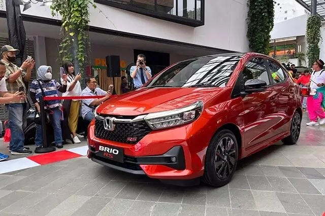 honda-jazz-ra-mat-tai-vet-nam