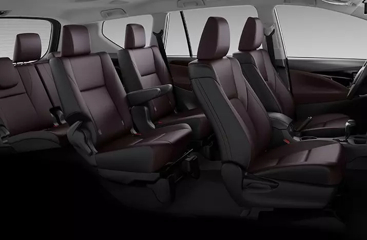 Thông số kỹ thuật xe Toyota Innova 2020: Nội thất