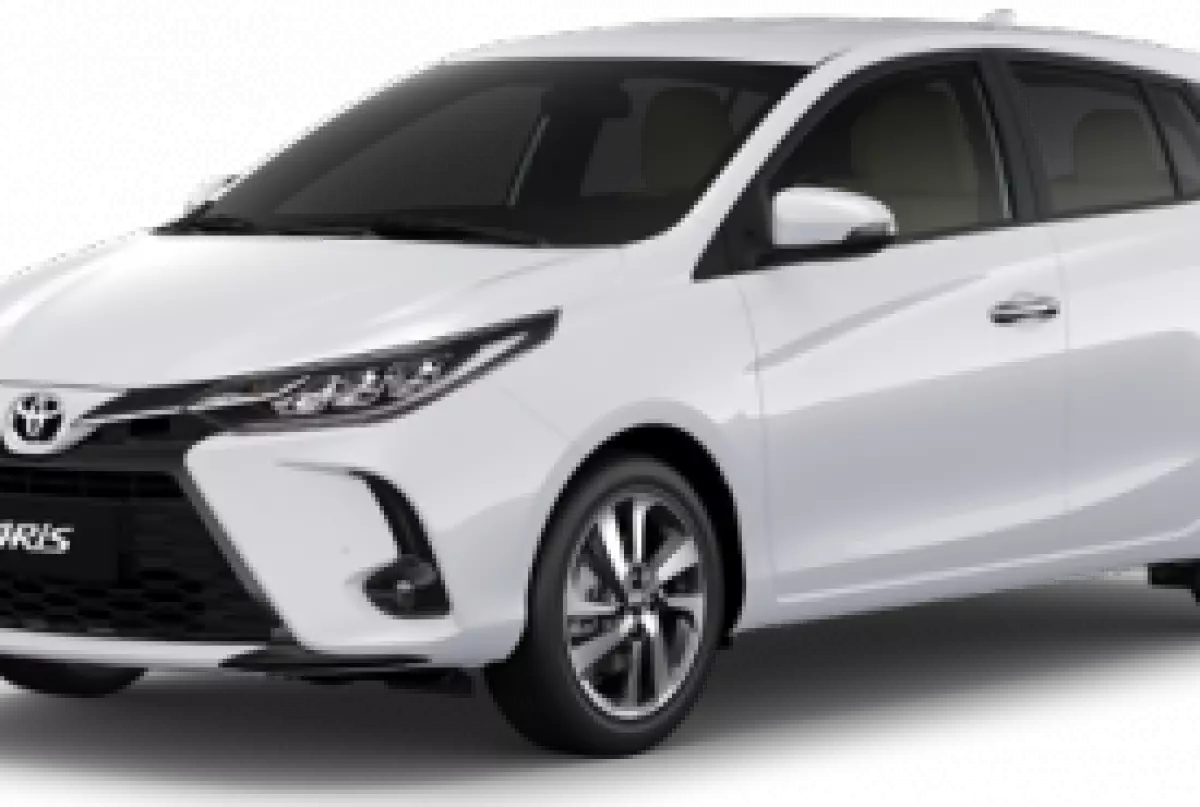 Đầu xe Toyota Yaris