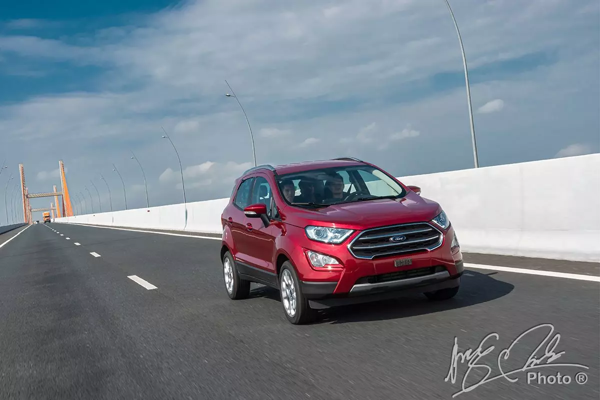 Giá xe Ford EcoSport 2021