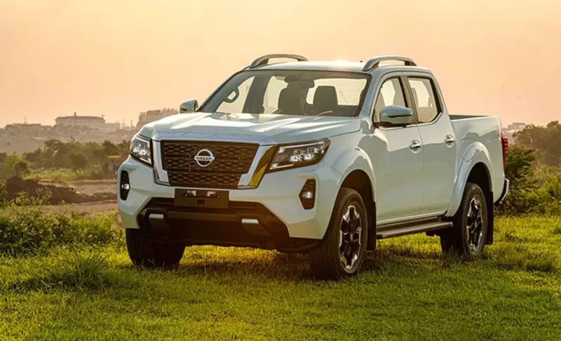 Ngoại thất xe Nissan Navara