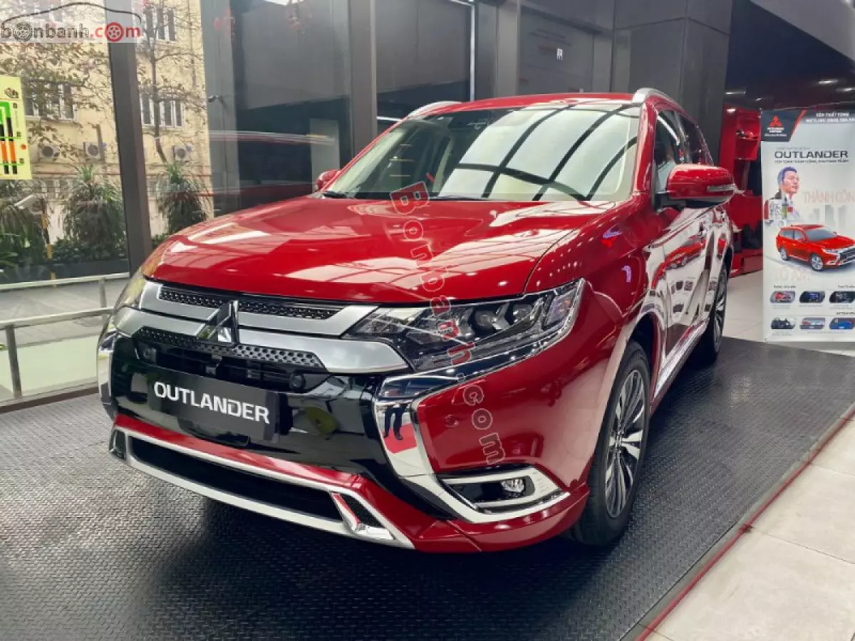 Mitsubishi Outlander 2023