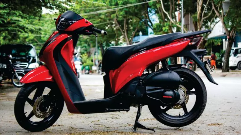 Sơn Sporty SH màu đỏ