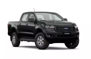 Ford Ranger XLS màu xanh