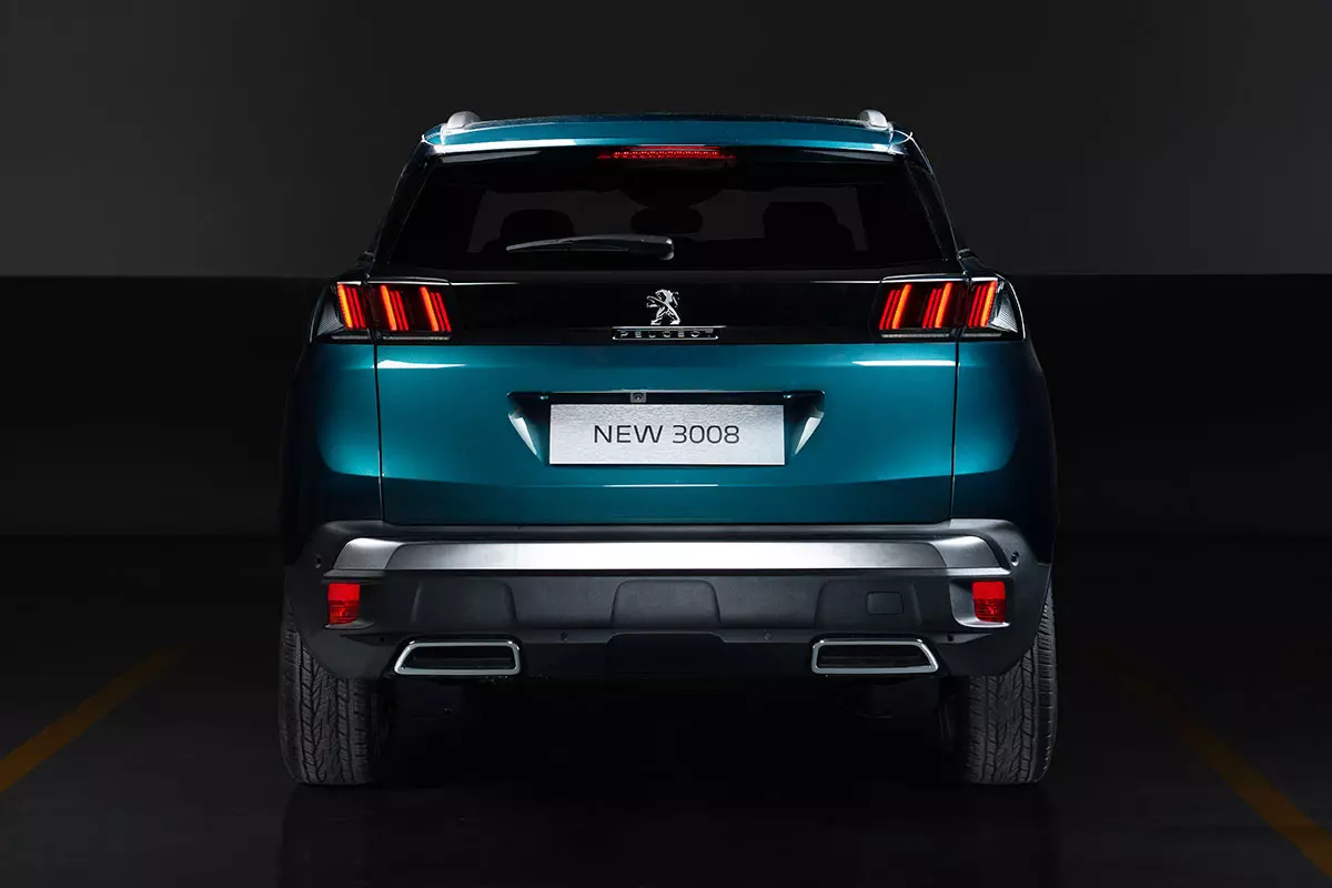 Đuôi xe Peugeot 3008 2023