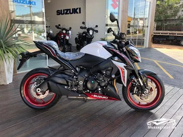 gia-xe-moto-suzuki-gsx-s150-2019-muaxegiatot-vn