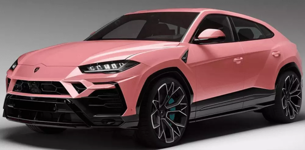 Lamborghini Urus màu hường