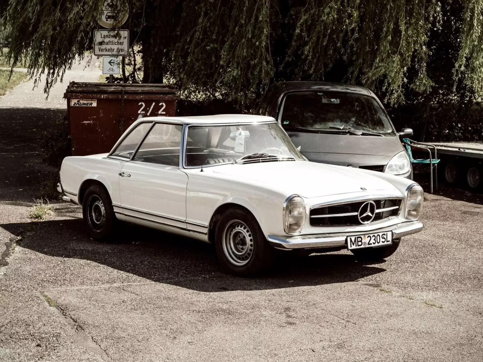 Mercedes-benz car retro