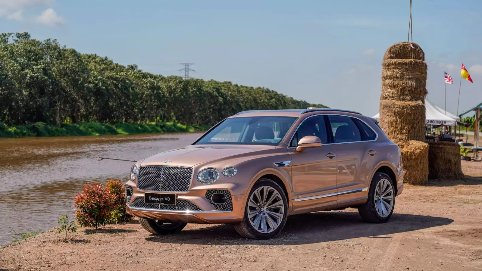 Bentley bentayga V8