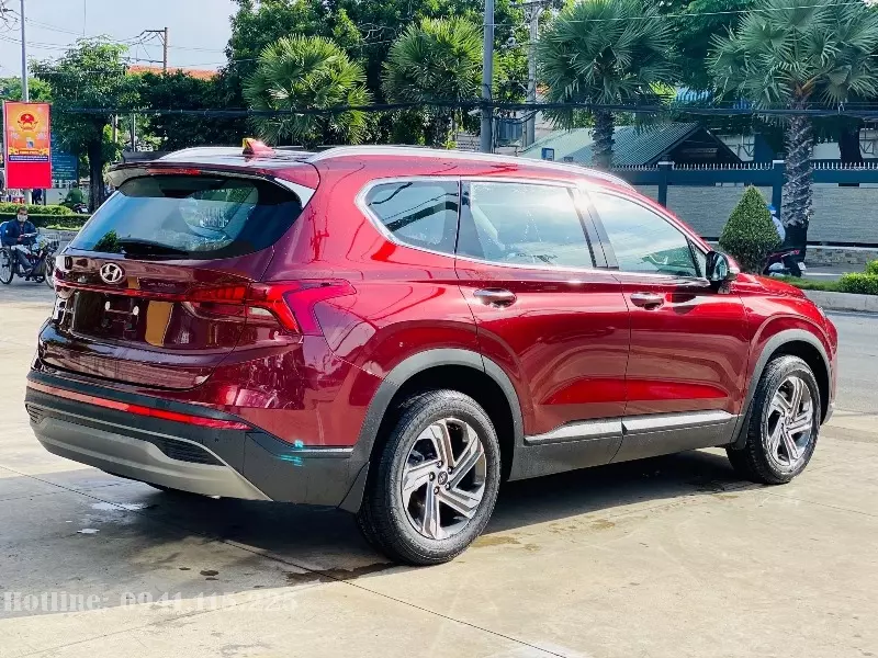 Phiên bản tiêu chuẩn Hyundai Santafe 2022 mới