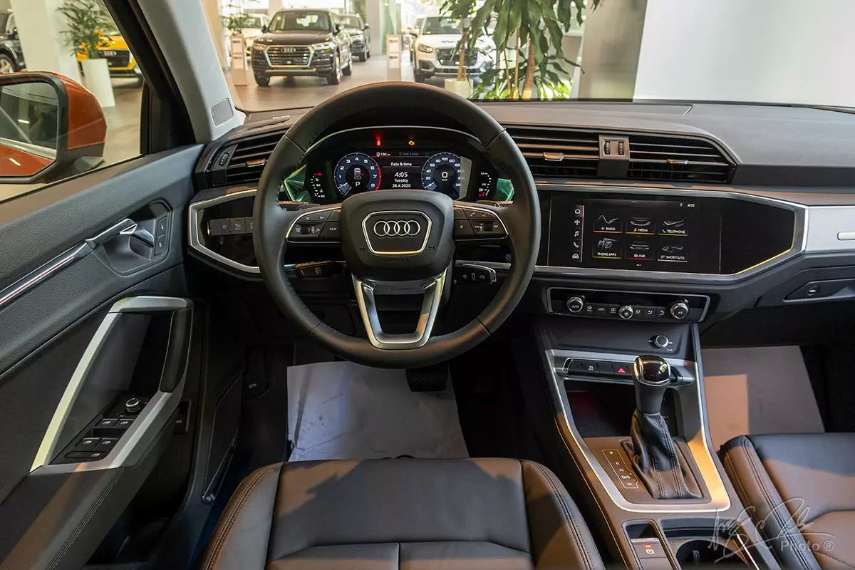 Nội thất xe Audi Q3