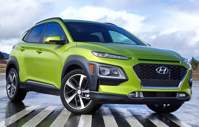 Giá xe Hyundai Kona tại Việt Nam dao động từ 636 - 750 triệu VND