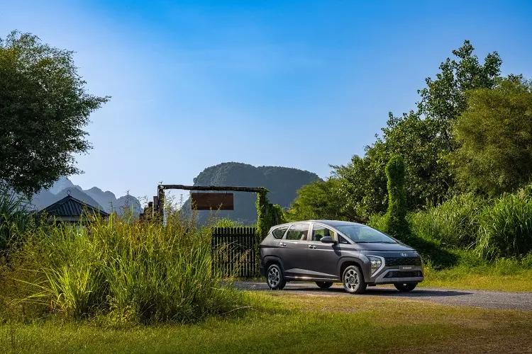 Thông tin xe Hyundai Stargazer 2023.