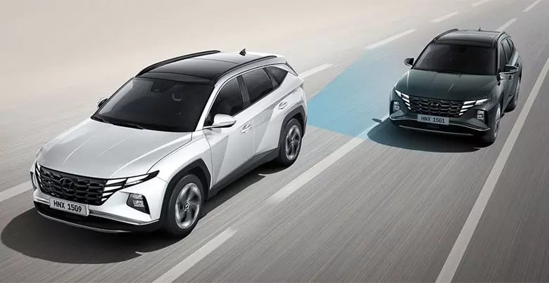 Hyundai Tucson trang bị hệ thống an toàn Hyundai SmartSense