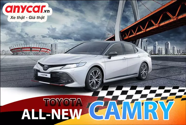 Giá xe Toyota Camry dao động từ 1,070 - 1,460 tỷ đồng cho 04 phiên bản