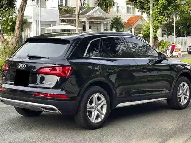 Nội thất xe Audi Q5 2019