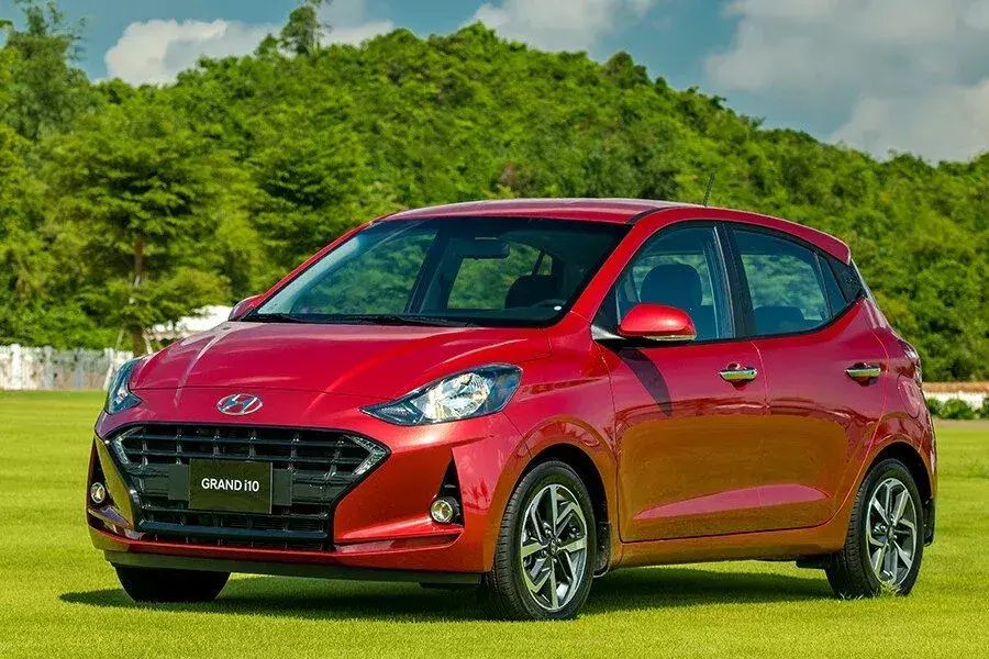 hyundai-grand-i10-hatchback-Vucar