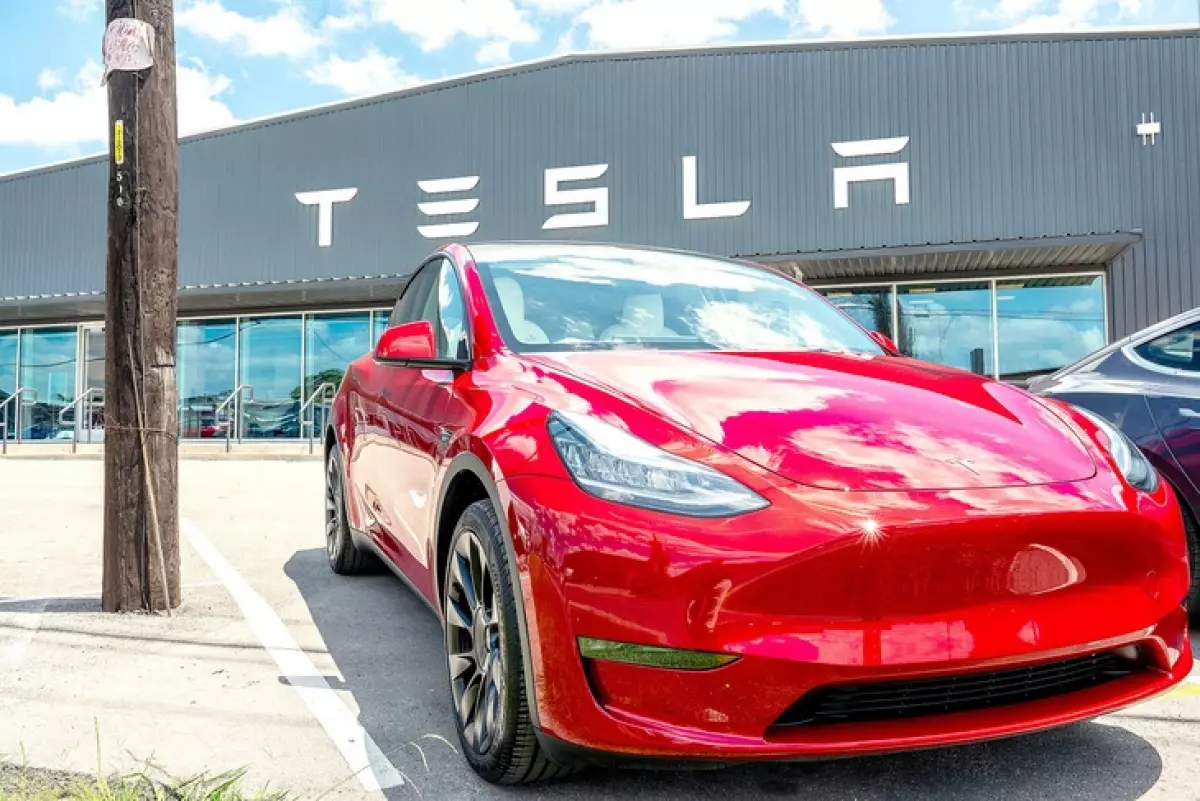 Tesla Model Y tại bãi xe của Công ty Tesla ở thành phố Austin